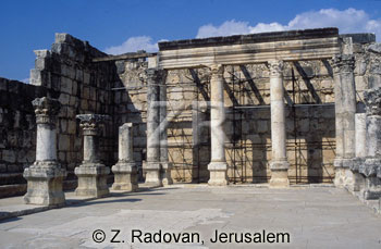 568-3 Capernaum Synagogue