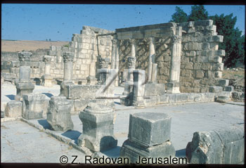 568-32 Capernaum Synagogue