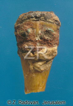 595-2 Neolithic figurine