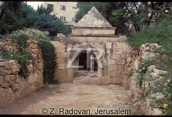 794-4 Jason's tomb