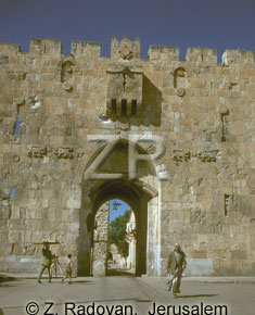 957-2 The Lion's Gate
