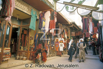 1130-4 Jerusalem bazar