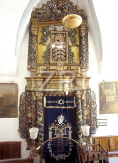 1237-1 HaAri synagogue Ark