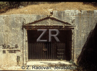 1259-2 Sanhedrin cave