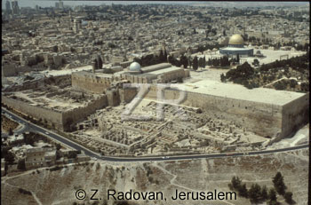 1323-2 The Temple Mount