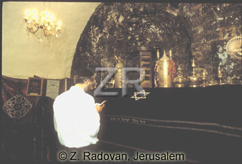 141-2 King David's tomb