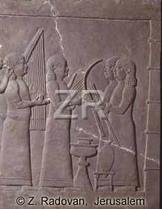 1439-3 Assyrian musicians