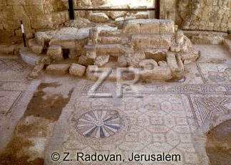 1502-4 Susiya synagogue
