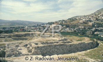 1519-3 Tel Balata wall