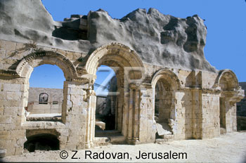 1602-4 Tiferet Israel synag