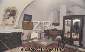 1604-3 Jewish homes