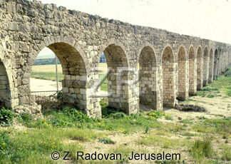 1653-2 Roman aquaduct