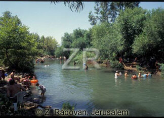 1692-8 Hazbani river