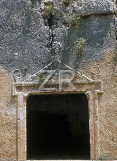 1712-5 Eshkoloth cave