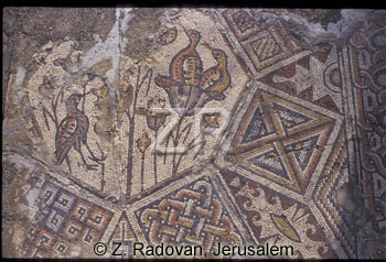1901-1 Emmaus mozaic