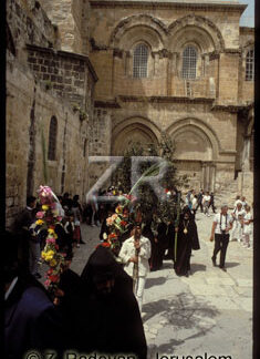 2089-1 Easter procession