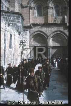 2089-3 Easter procession