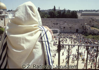 2243-14 The Western Wall