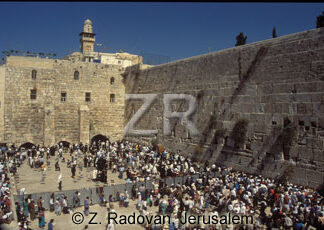 2243-2 The Western Wall