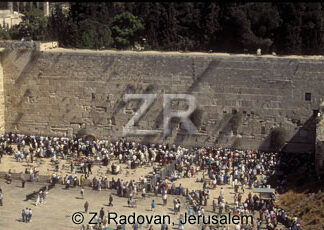 2243-4 The Western Wall