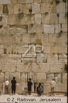 2243-9 The Western Wall
