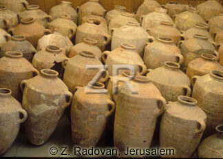 2248 storing jars