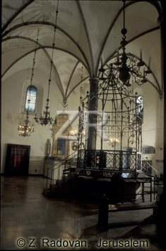 2464-1 Krakow synagogue