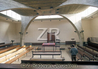 2493-2 Technion Synagogue