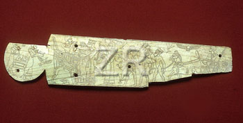 261-2 Megiddo Ivory