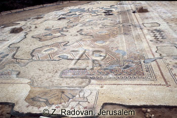 2705-4 Naaran synagogue