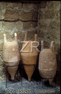 2947-2 amphora