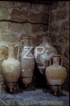 2947-3 amphora