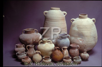 2950 pottery