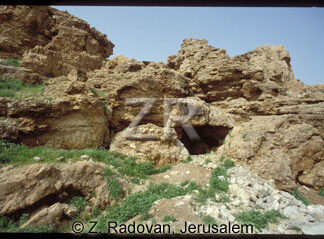 301-1 Qumran Cave No-11