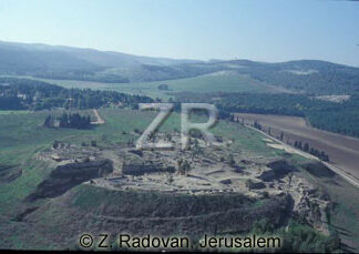 3023-7 Tel Megiddo