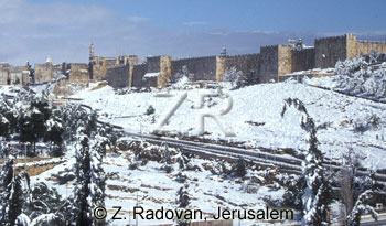 327-3 Snow in Jerusalem