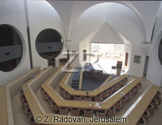 3780-2 University synagogue