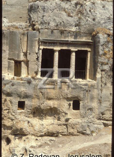 381-2 Tomb of Bnei Hezir
