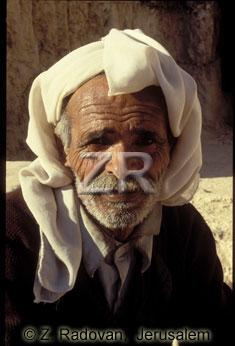3930-3 Village Arab
