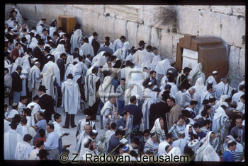425-8 Sukkot prayer