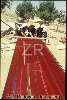 433-2 Carpet weaving