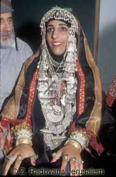 4448 Yemenite bride