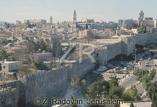 4470 Jerusalem city walls