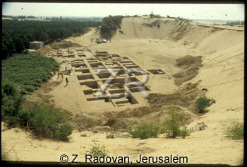 4739-3 Deir elBalah excavat