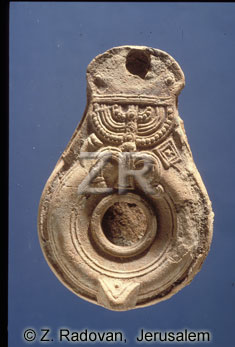 555 Roman Jewish oil lamp