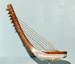 5616 Musical instrument