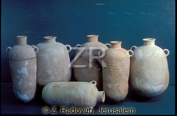 565-2 storage jars