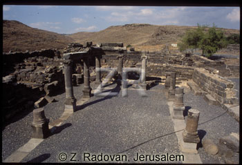 685-1 Chorazin Synagogue