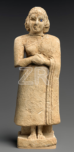 6677. Female worshiper, Mesopotamia